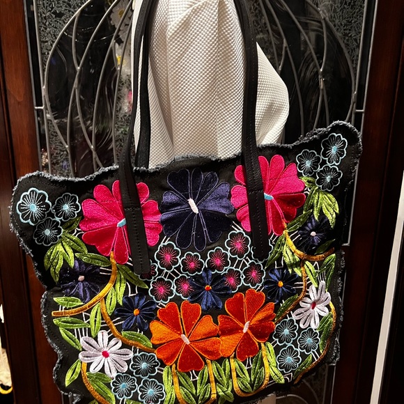 Jasper & Jeera embroidered Anthropologie bag - Picture 2 of 5